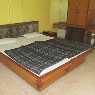 Hotel Raj Tourist, Nashik 2